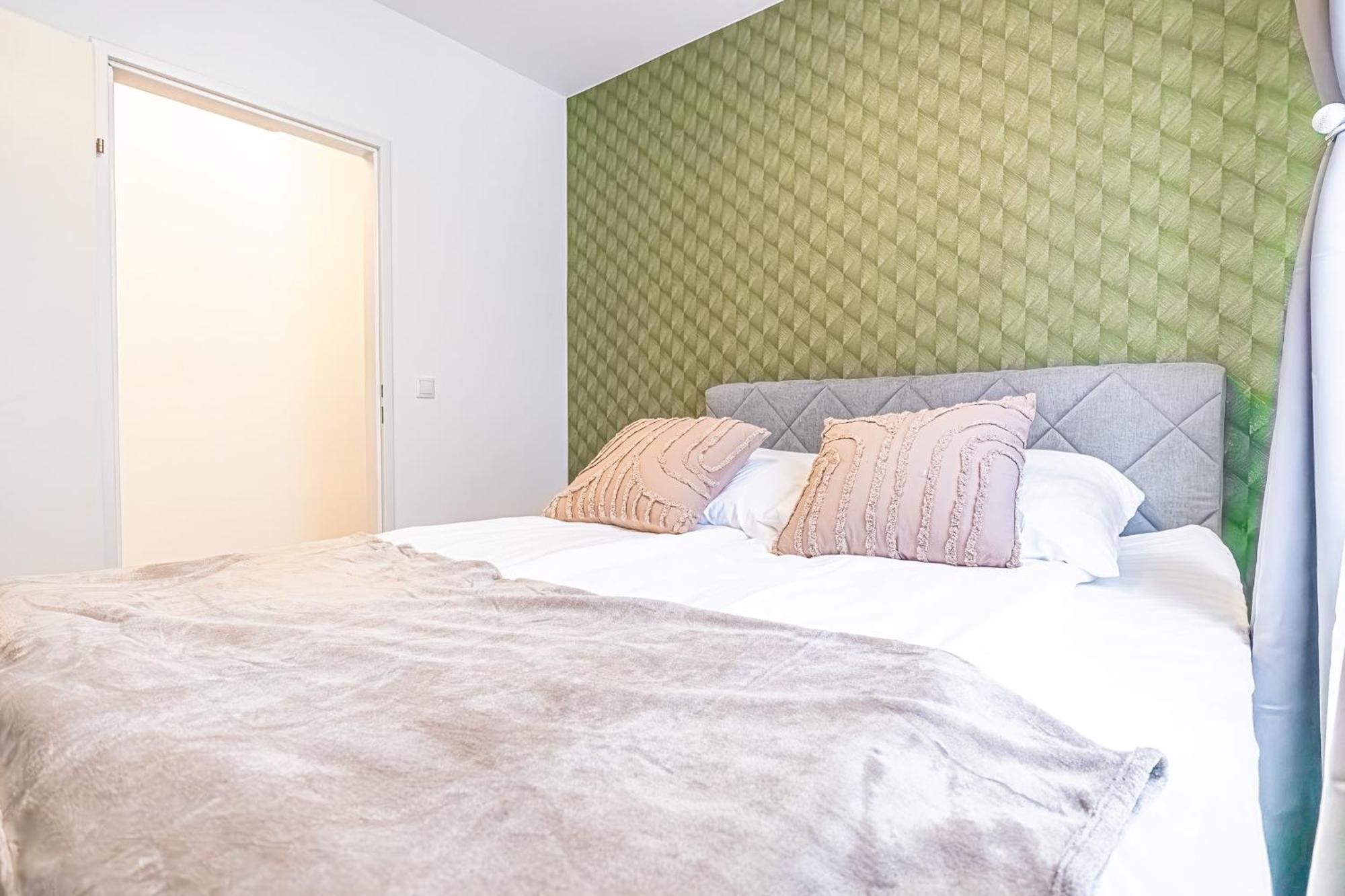 Charming 1Br And 1Lr Apt Modern Design Donaustadt Viena Exterior foto
